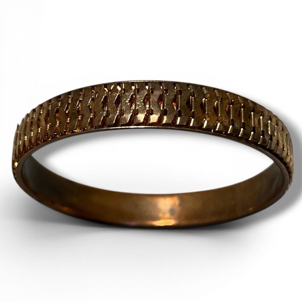 Vintage Lightweight Copper Textured Bracelet – 8 Inch - Picture 2 of 7